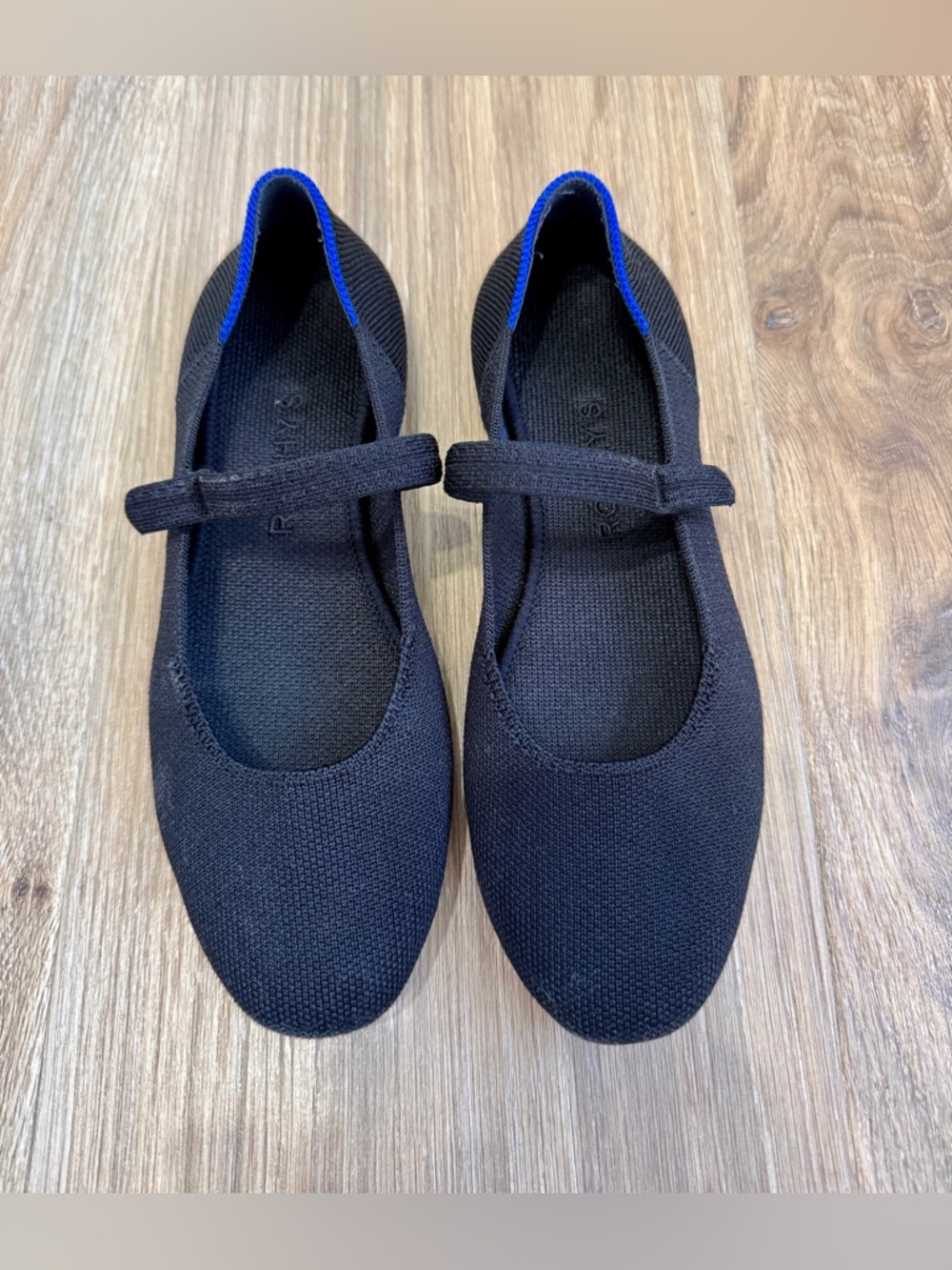 Rothy’s Black Knit Mary Jane Flats Blue Trim W6.5 - Picture 3 of 7